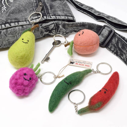 Black Yak - Felt Keychain - Chilli Felt Bag Charm Keyring - Green Chilli - Guzzgoggs
