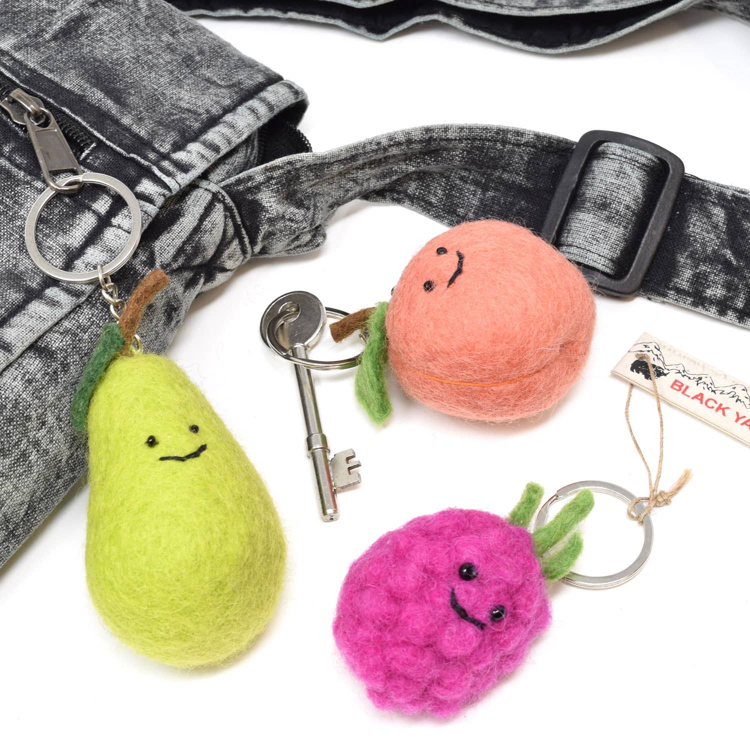 Black Yak - Felt Keychain - Pear Felt Keyring - Guzzgoggs