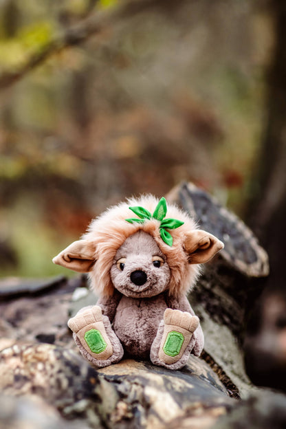 Charlie Bears Ltd - Emerald Lou Soft Plush Toy Teddy Bear Troll - Bearhouse / Troll - Guzzgoggs