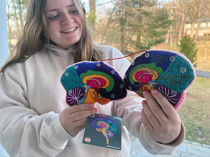 Giant Microbes Brain Model - Guzzgoggs