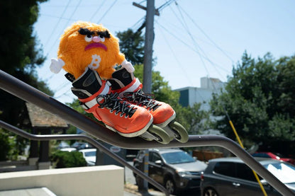 Here Comes Bitcoin (Bitcoin Plushie) - Guzzgoggs