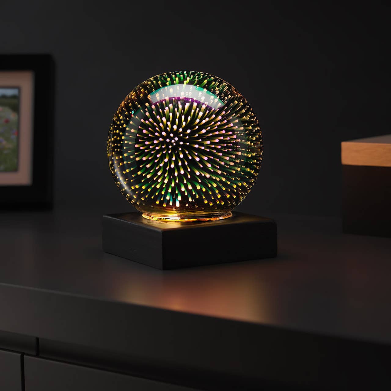 The Source Novelty Sensory Light - Fireworks Fibre Ball Lamp - Guzzgoggs